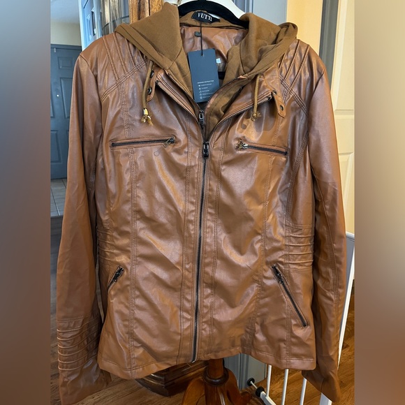 NWT WOMENS PLUS SIZE Brown Faux Leather Jacket with removable hood - Picture 4 of 9